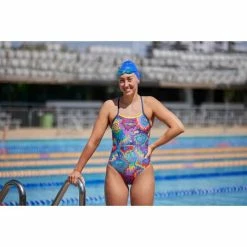 Amanzi - Women's Swimsuit Euphoria Proback One Piece -Outlet Women's Activity Store amanzi euphoria proback one piece am10299 grande