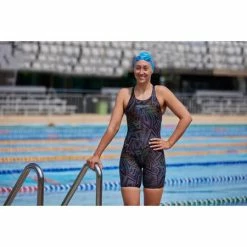 Amanzi - Women's Swimsuit Kneelength Jagger -Outlet Women's Activity Store amanzi jagger kneelength am37309 2 grande